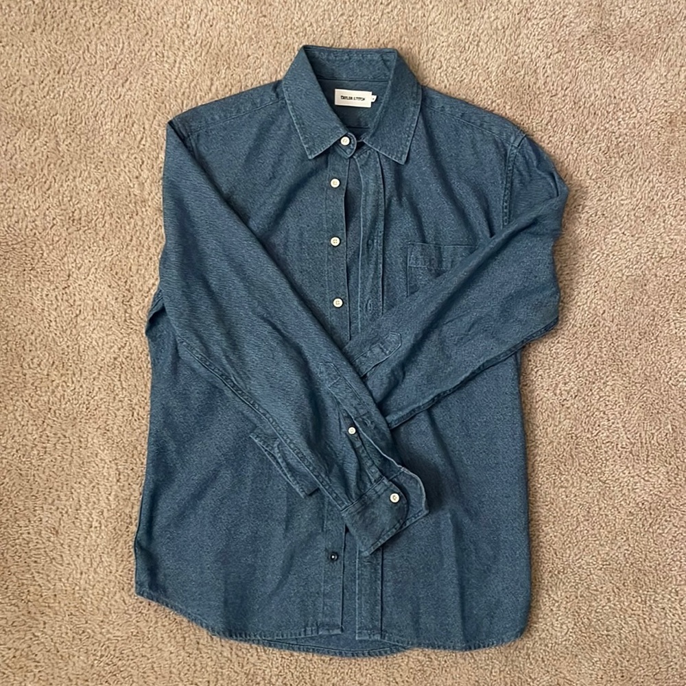 Slim fit Taylor Stitch chambray work shirt
